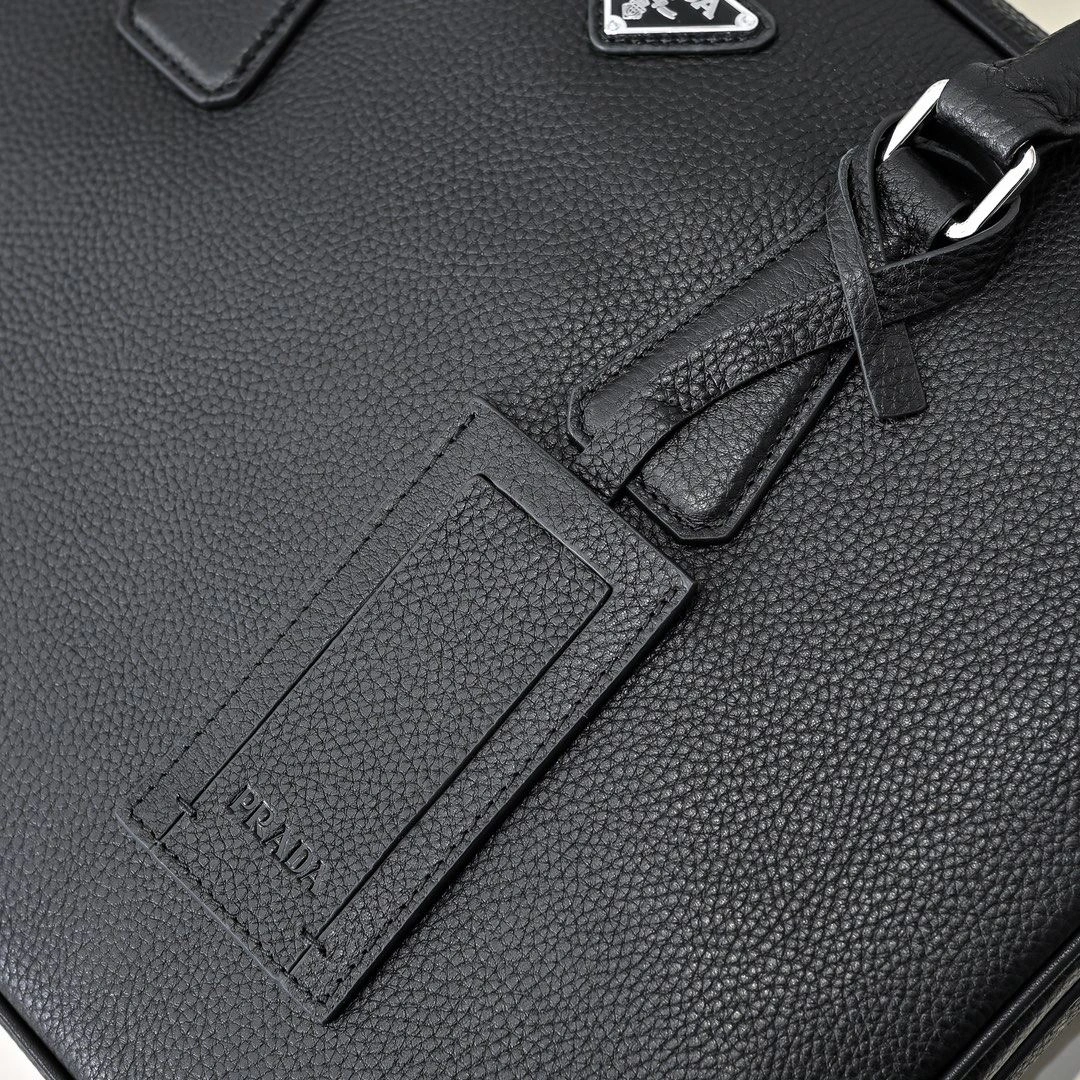 Elegant Mens Prada Briefcases 90763