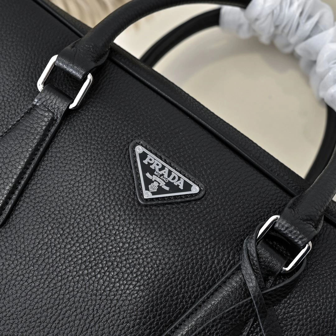 Elegant Mens Prada Briefcases 90763
