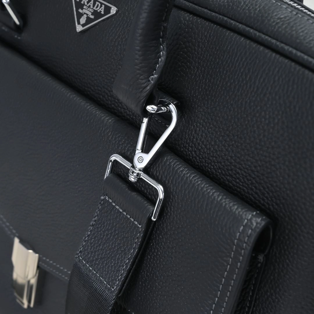 OnTrend Mens Prada Briefcases 90762