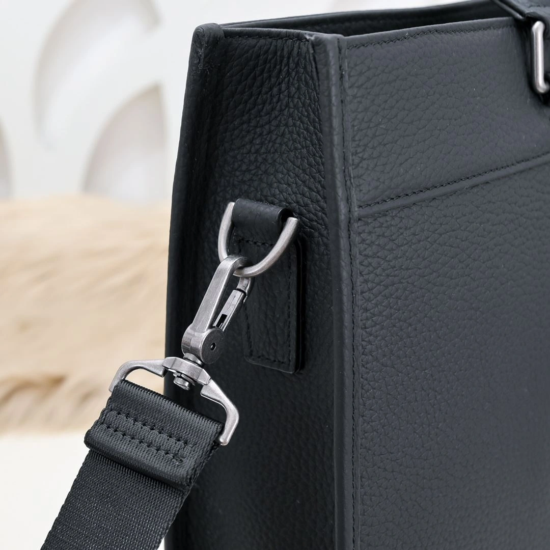 Timeless Mens Prada Briefcases 90717