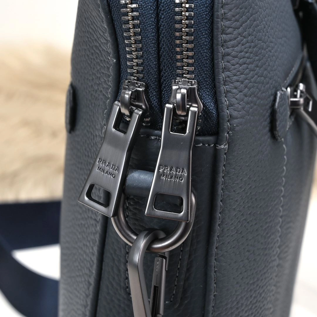 Mens Prada Briefcases Efficient 90715