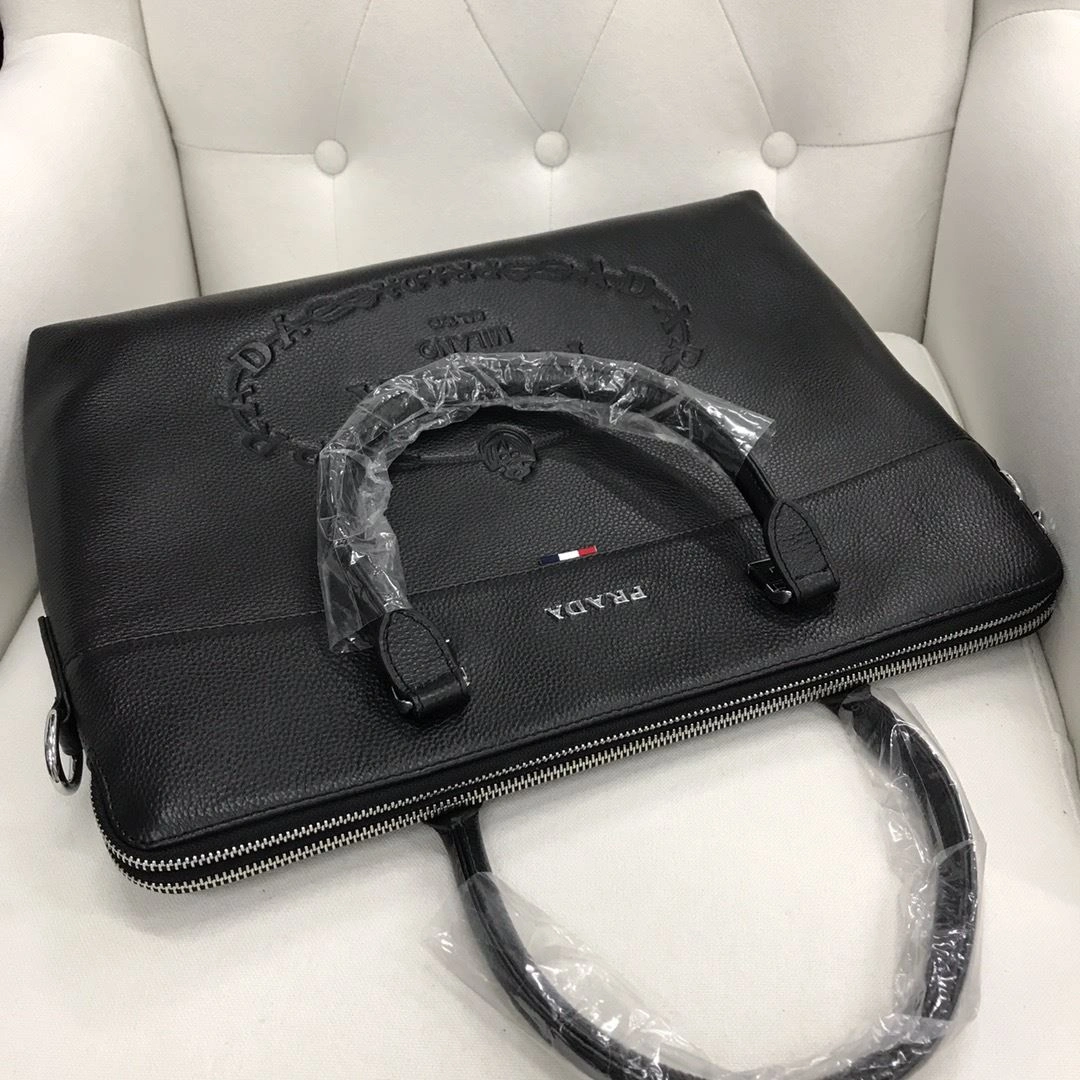 Mens Prada Briefcases StreetReady 92454