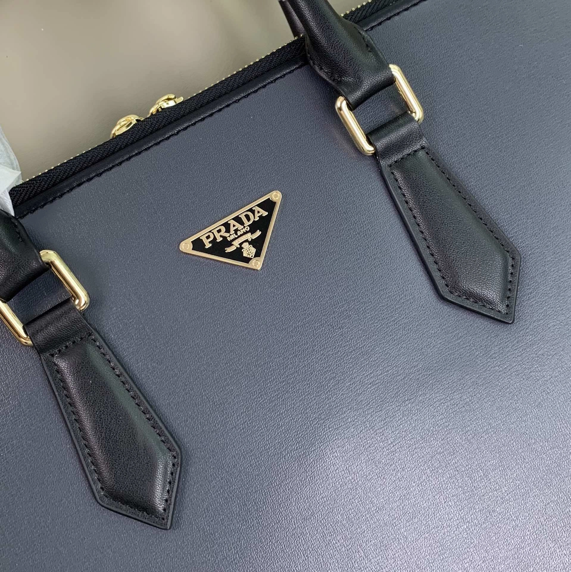 Vibrant Mens Prada Briefcases 92436