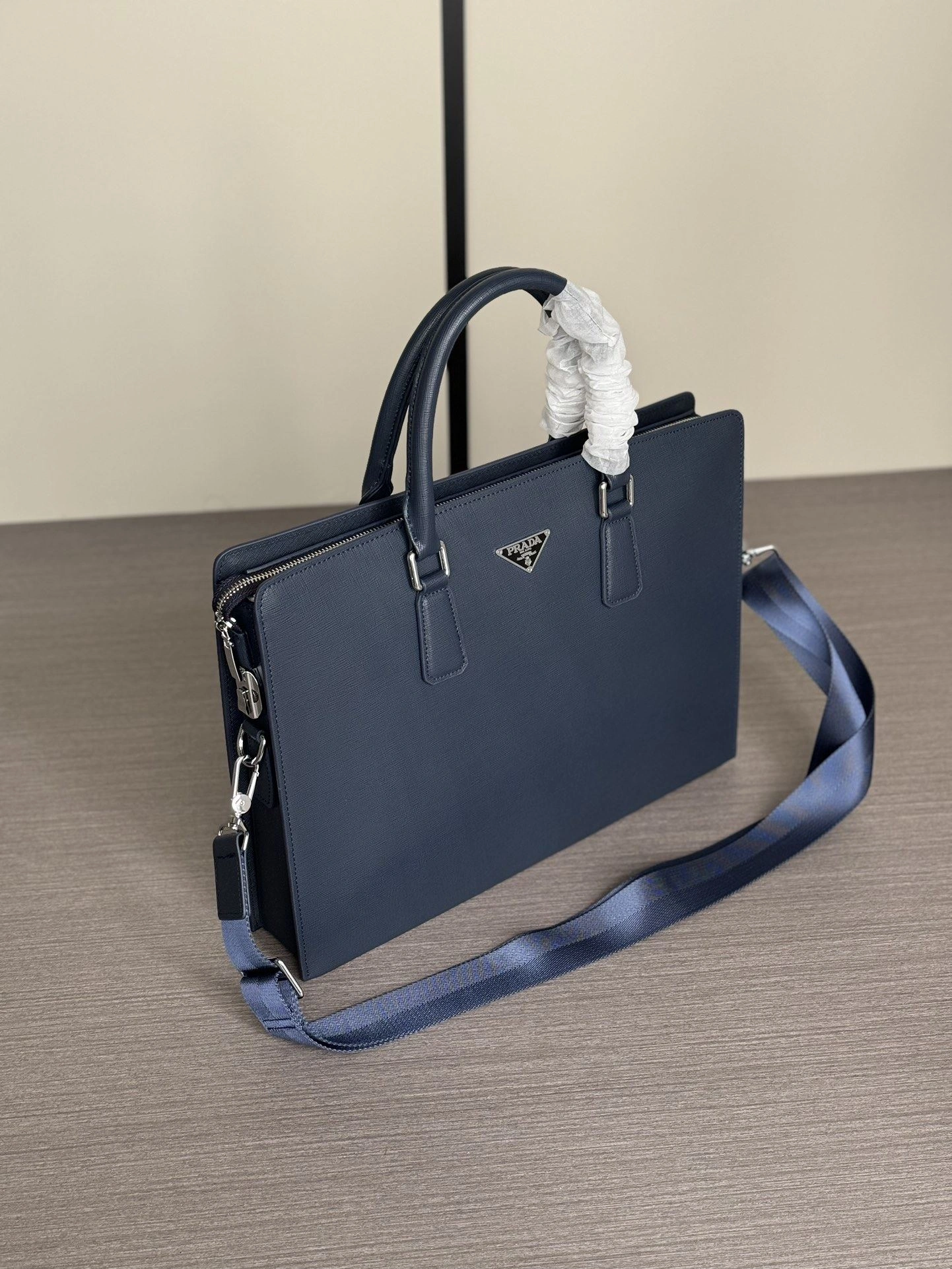 Mens Prada Briefcases RelaxedFit 92433
