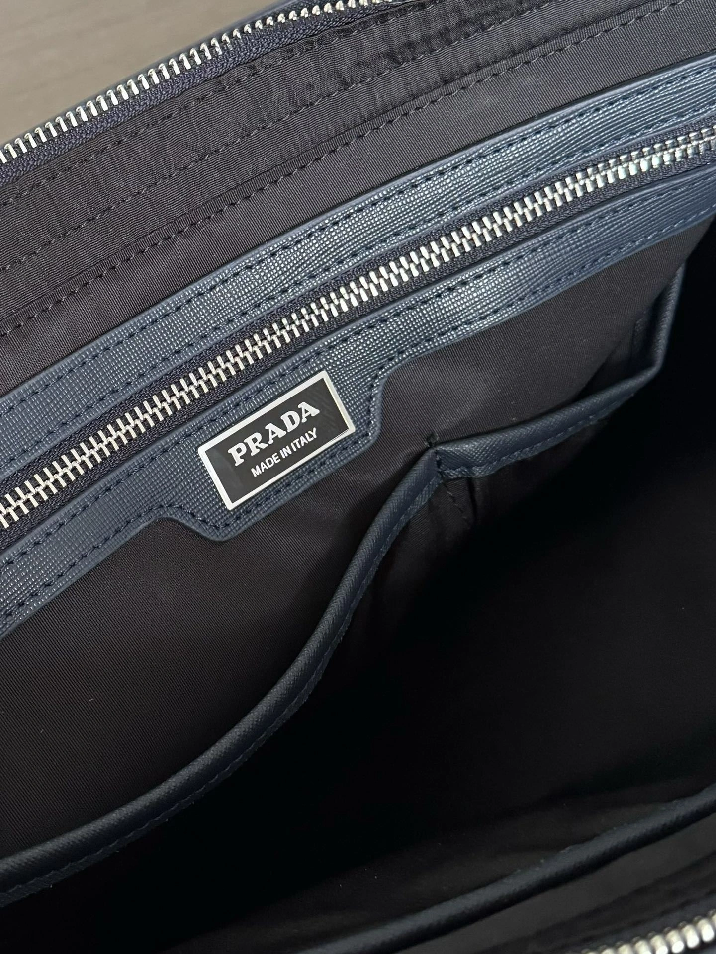 Mens Prada Briefcases RelaxedFit 92433
