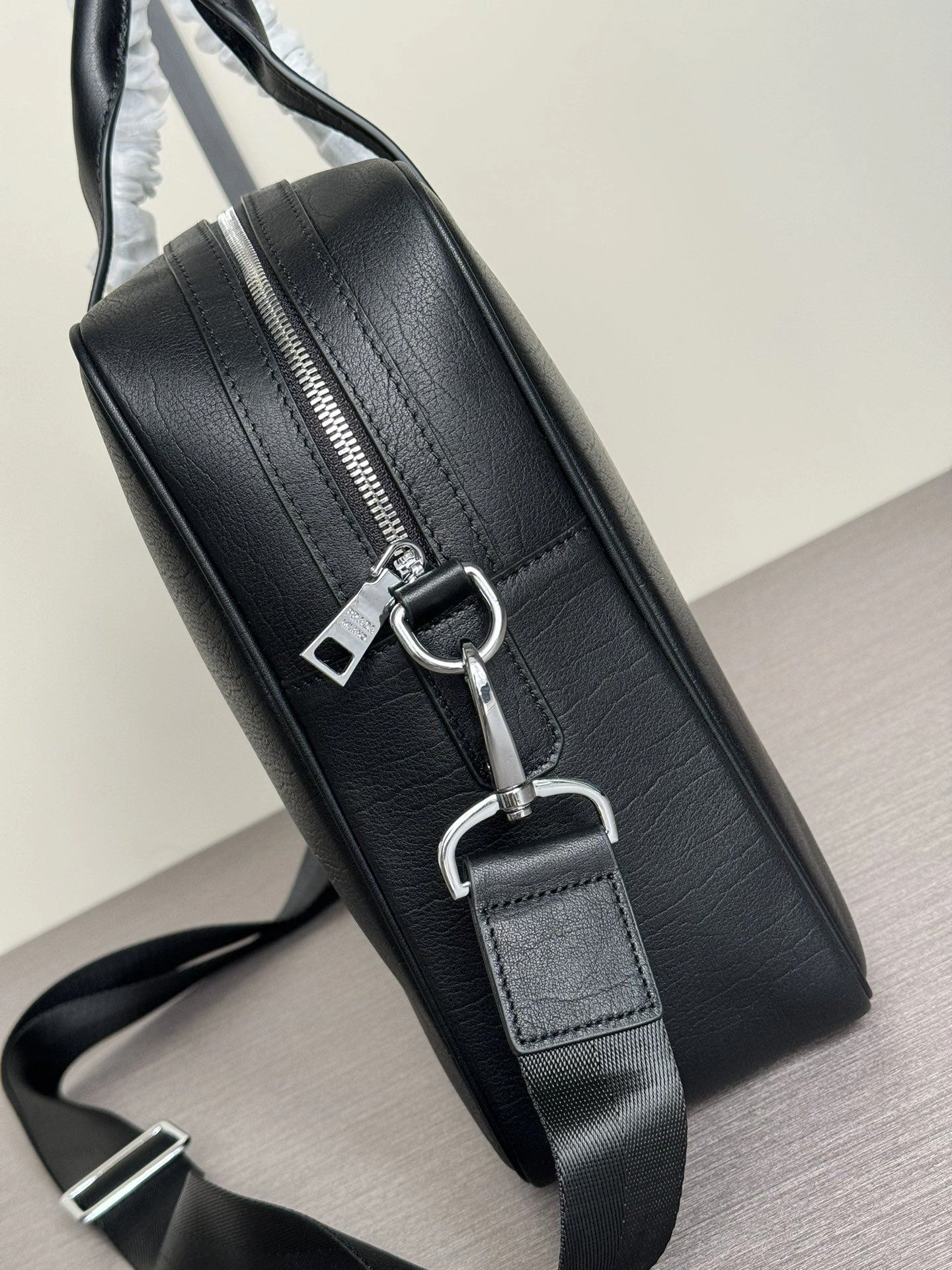 Resilient Mens Prada Briefcases 92432