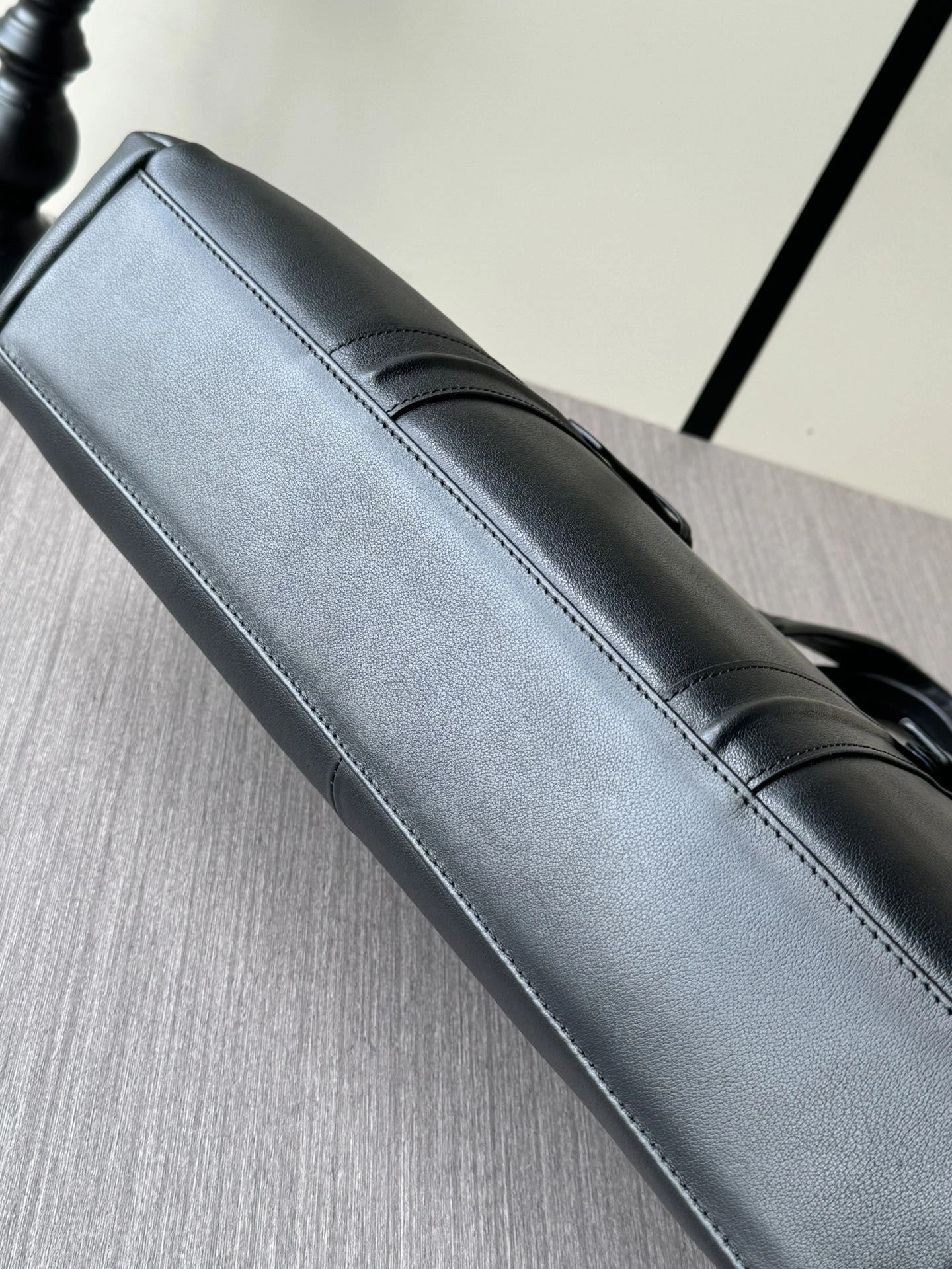 Neat Mens Prada Briefcases 92427