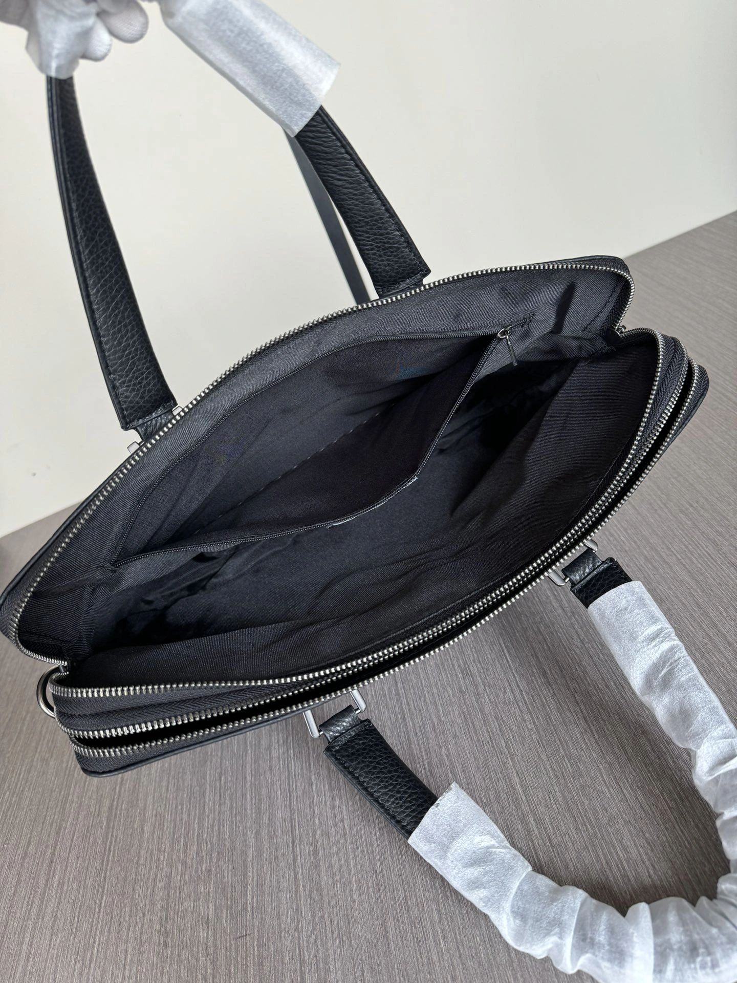OdorResistant Mens Prada Briefcases 92418