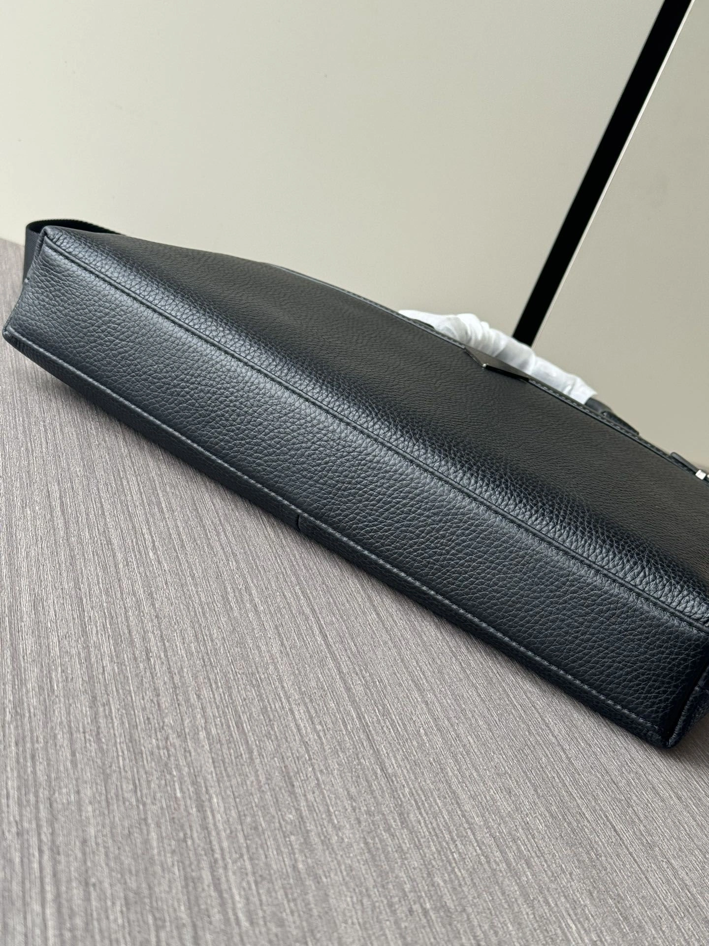 Mens Prada Briefcases OdorResistant 92414