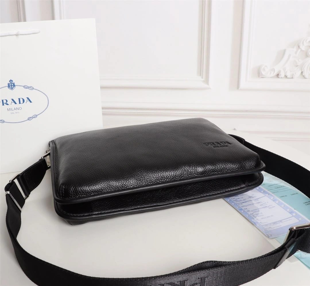 Mens Prada Briefcases Compact 92405