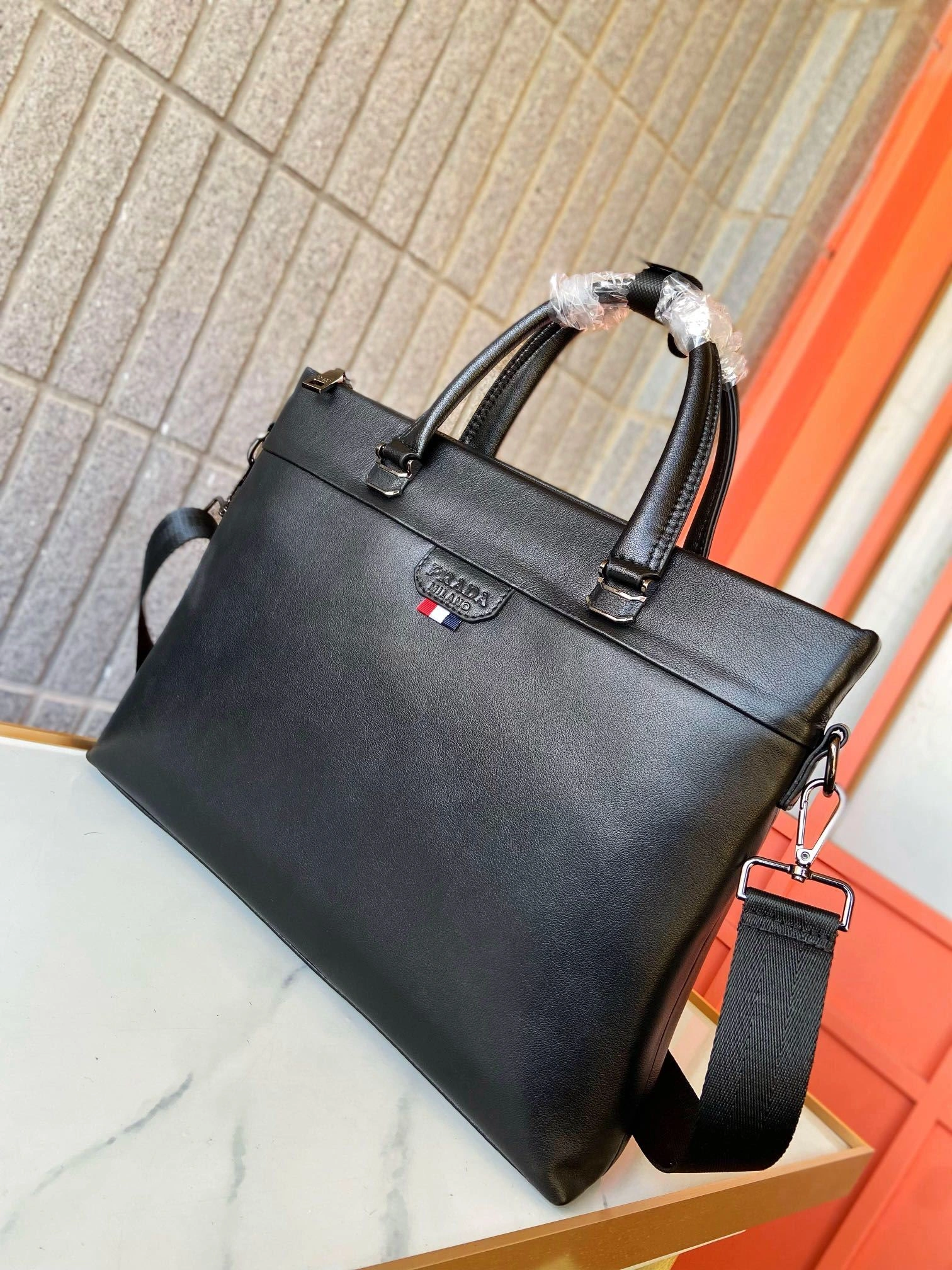 DailyWear Mens Prada Briefcases 92407