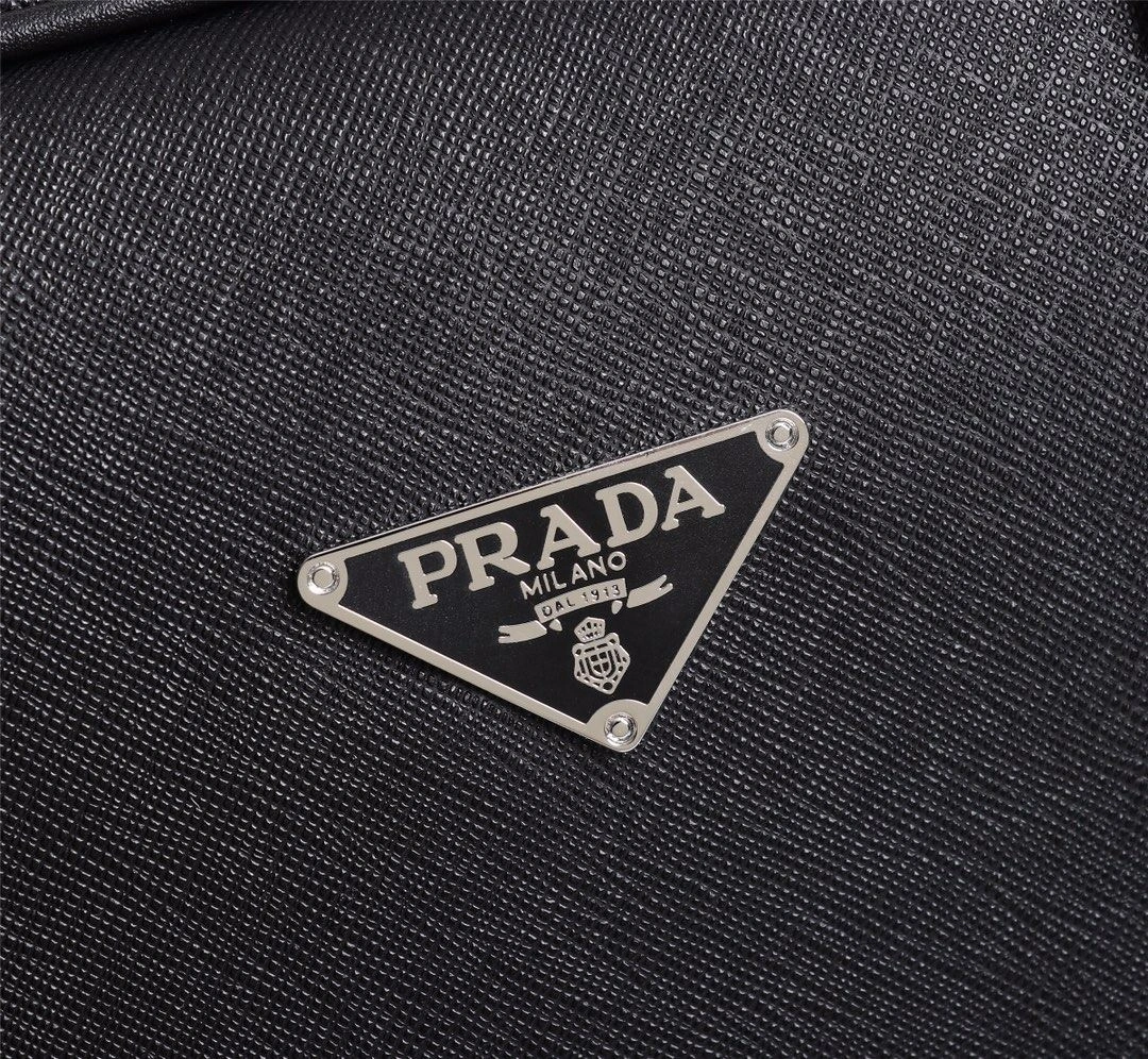 Elegant Mens Prada Briefcases 92453