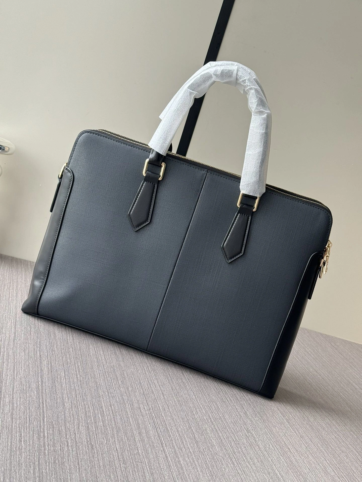 Durable Mens Prada Briefcases 92401