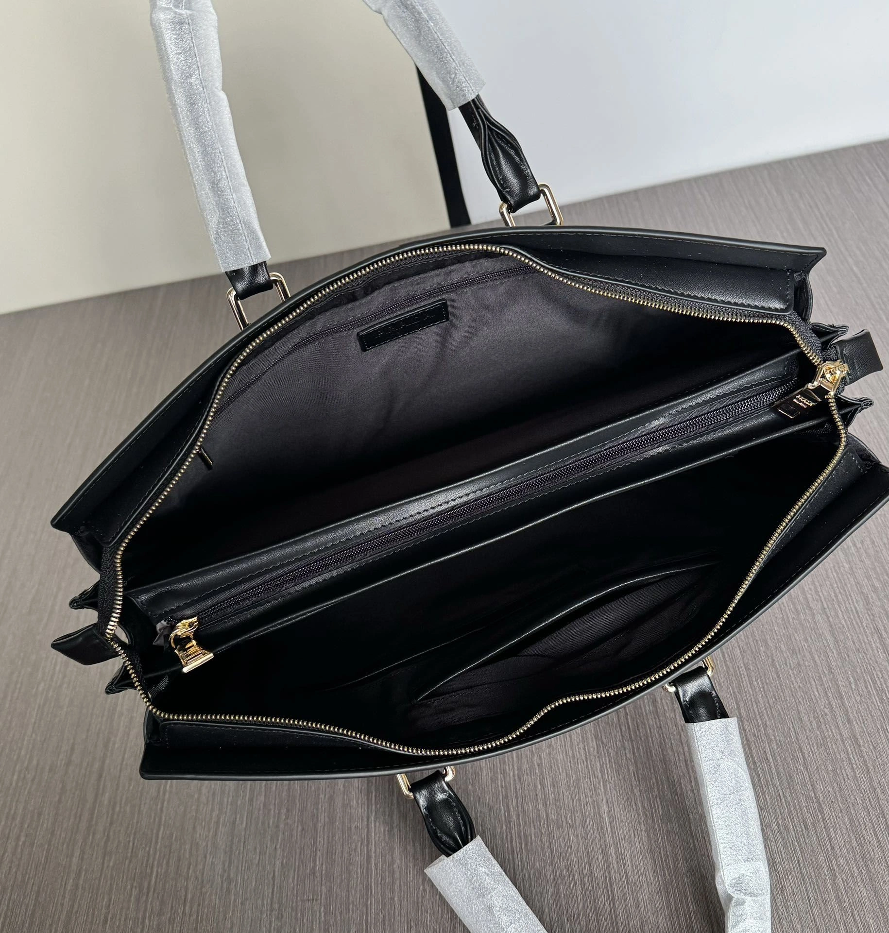 HighQuality Mens Prada Briefcases 92426