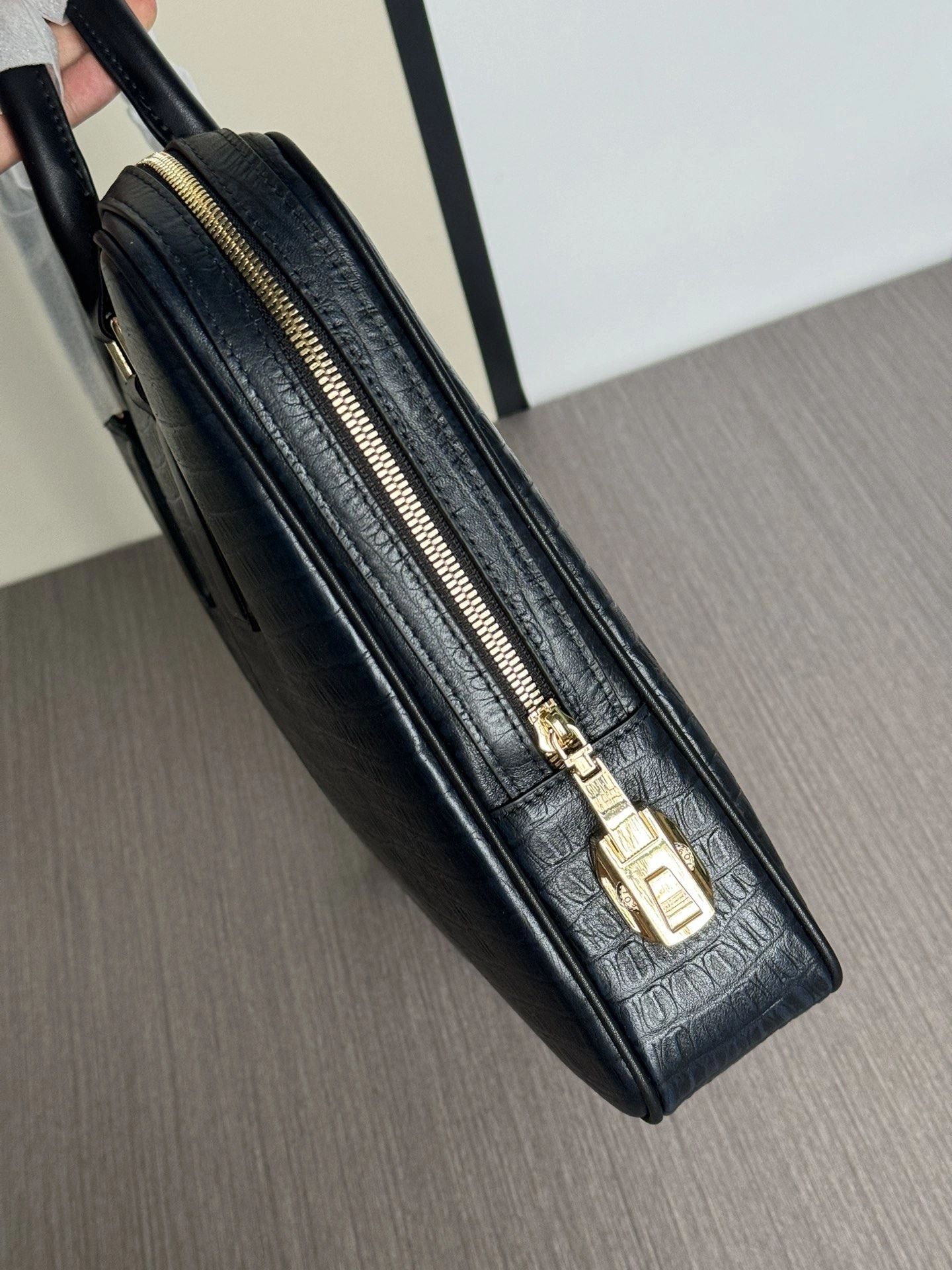 Mens Prada Briefcases OnTrend 92392