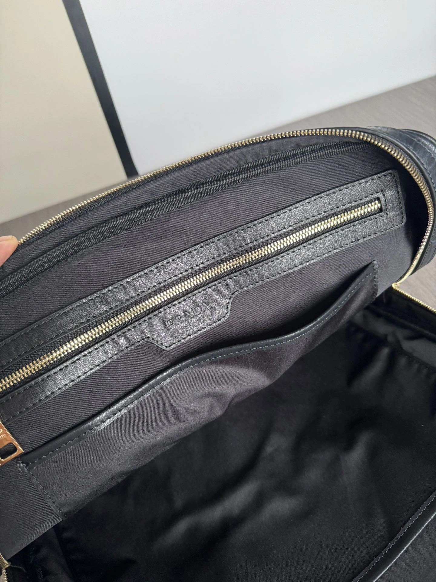 Mens Prada Briefcases OnTrend 92392