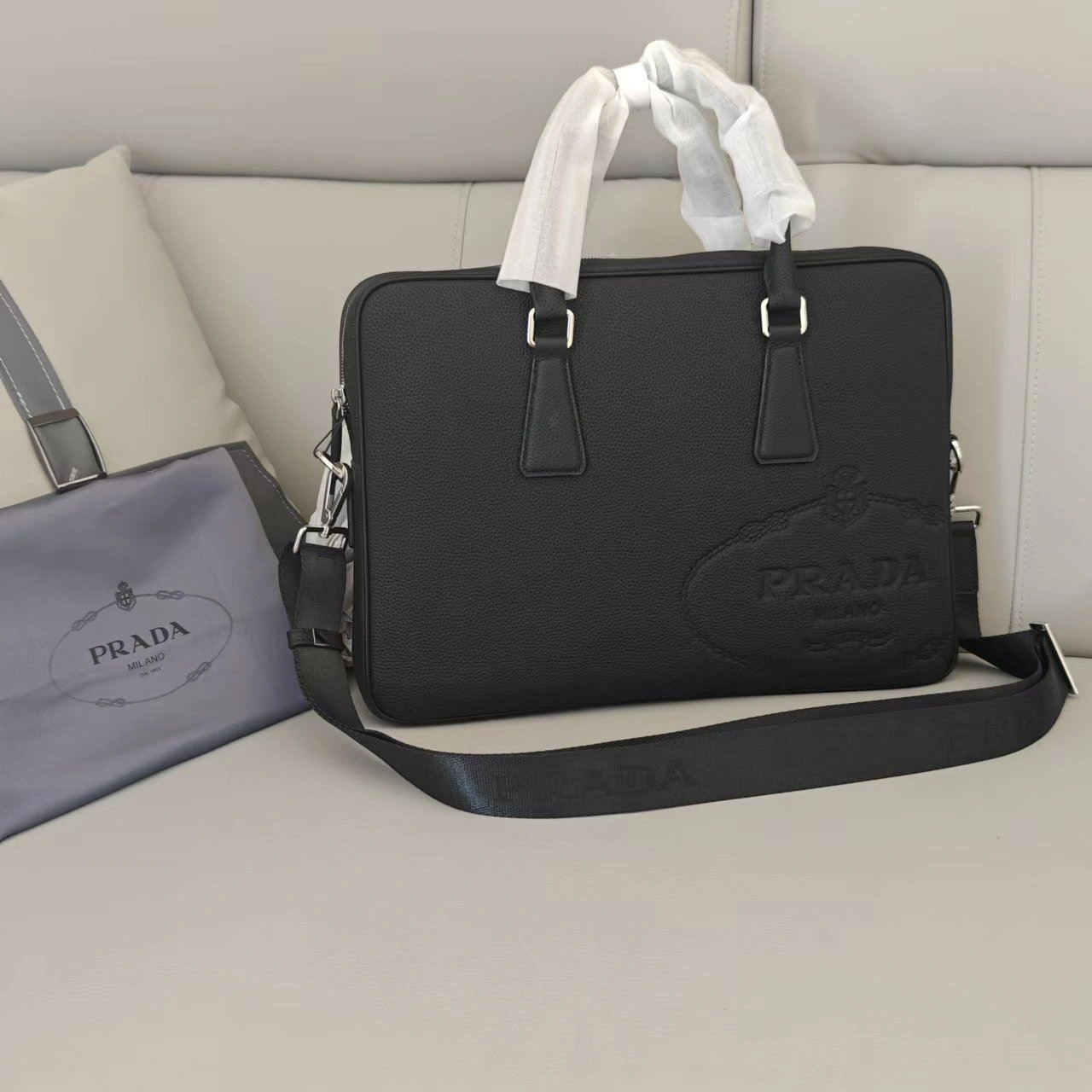 WellDesigned Mens Prada Briefcases 92385