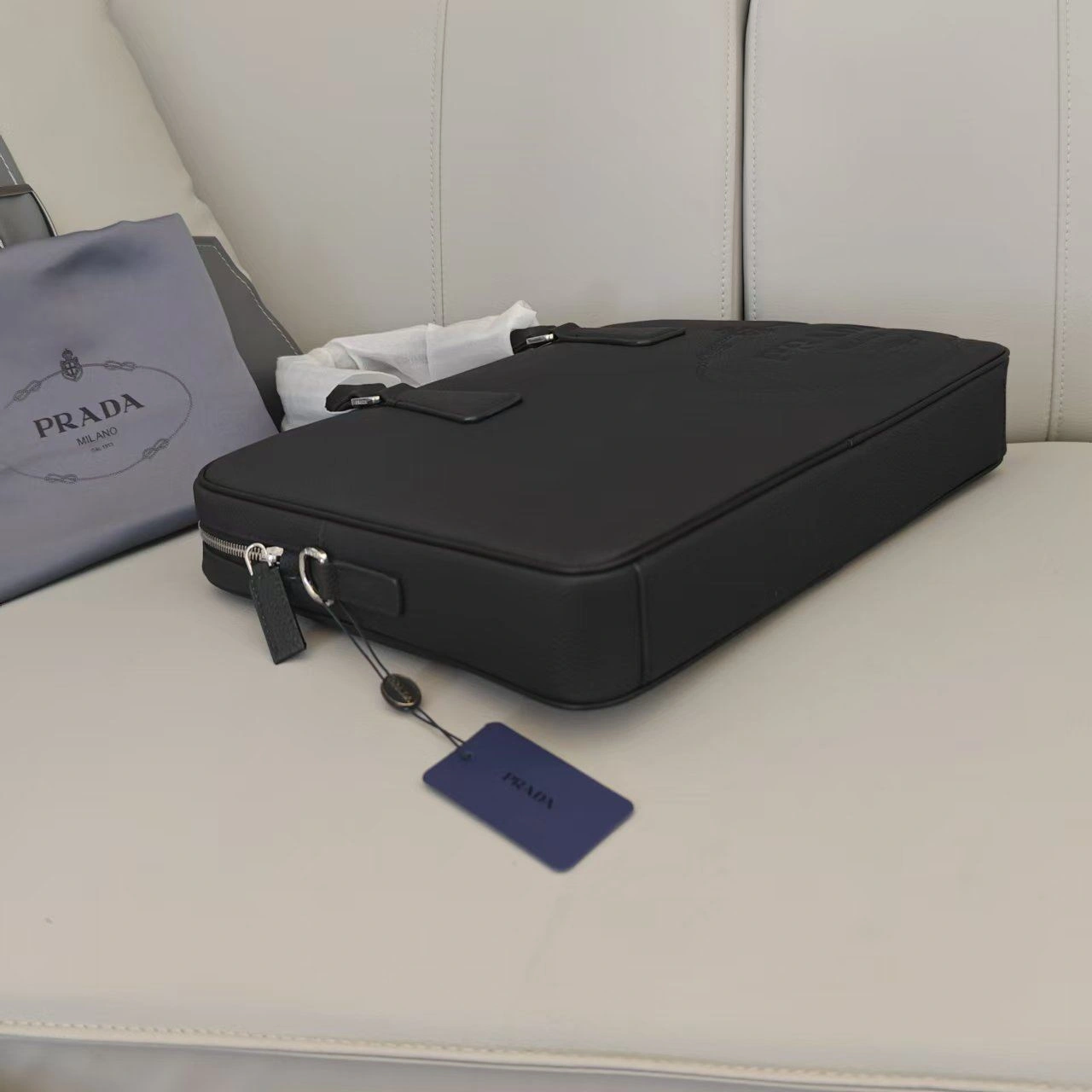 WellDesigned Mens Prada Briefcases 92385