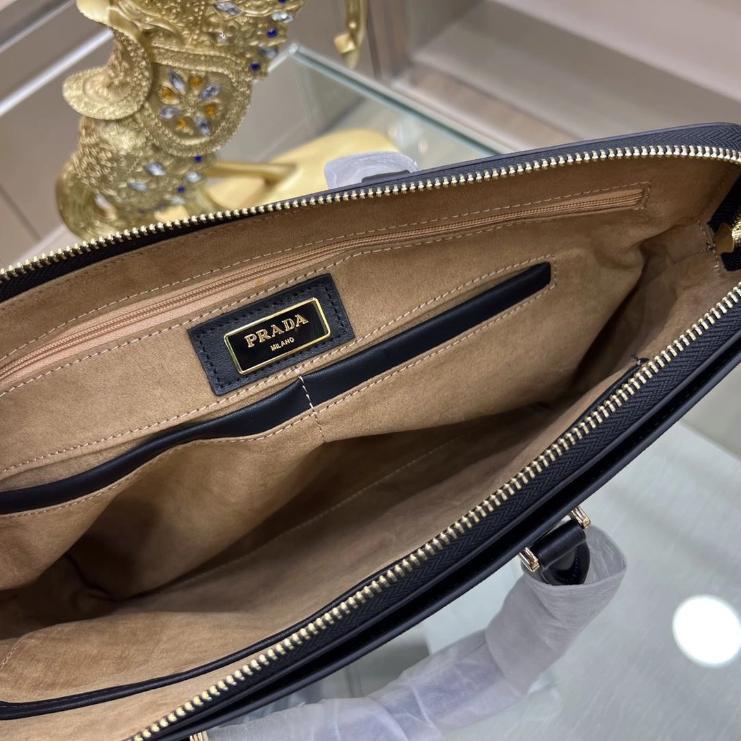 Mens Prada Briefcases Efficient 91570