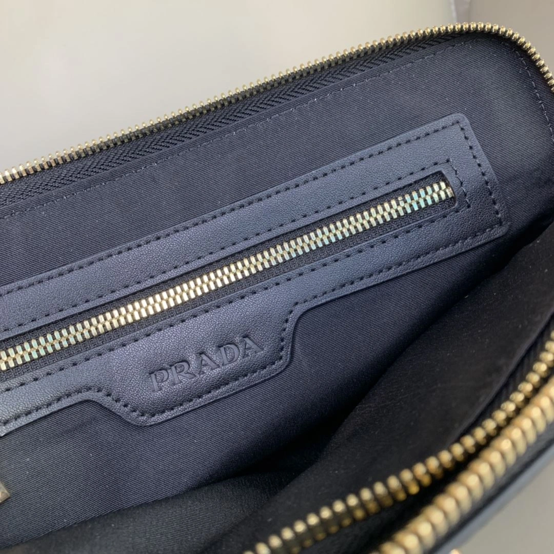 Mens Prada Clutch Bags Snug 92376
