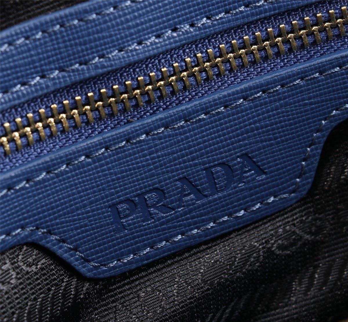 HighPerformance Mens Prada Clutch Bags 92372