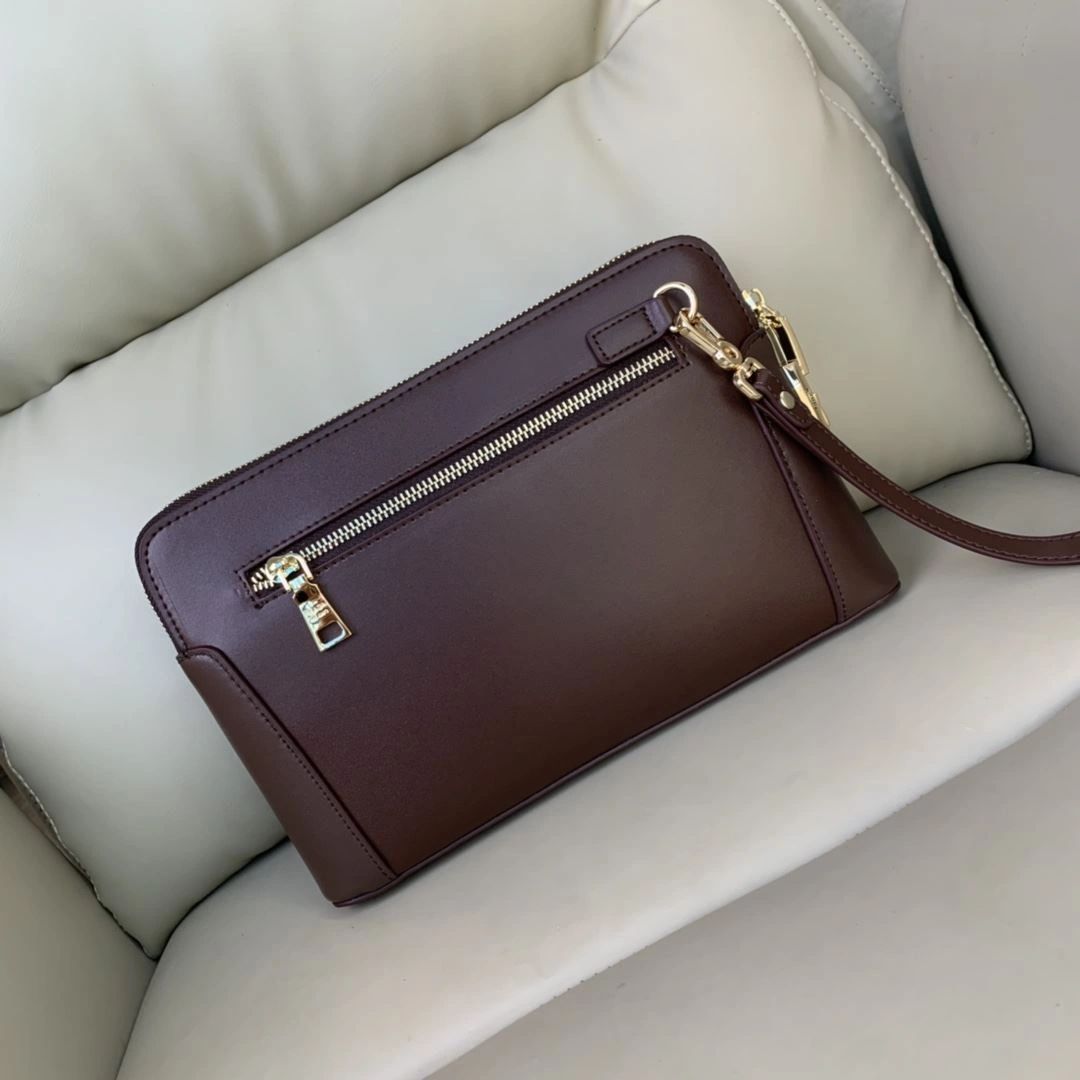 ModernLook Mens Prada Clutch Bags 92366
