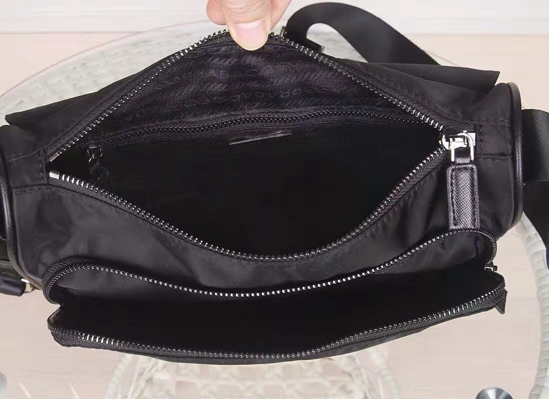 FashionForward Mens Prada Satchel Bags 90696