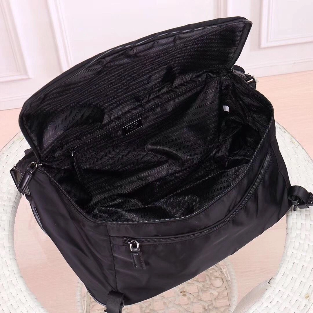 Mens Prada Satchel Bags EyeCatching 90685