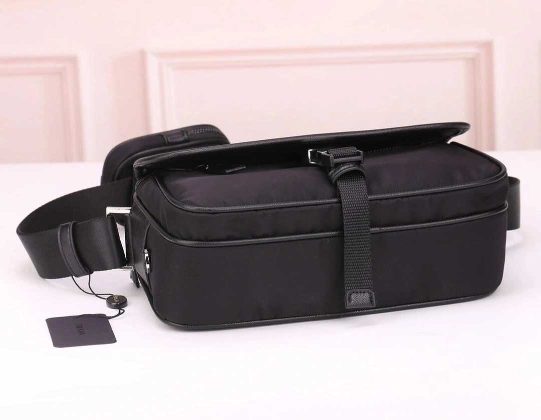 Mens Prada Satchel Bags FreshLook 90659