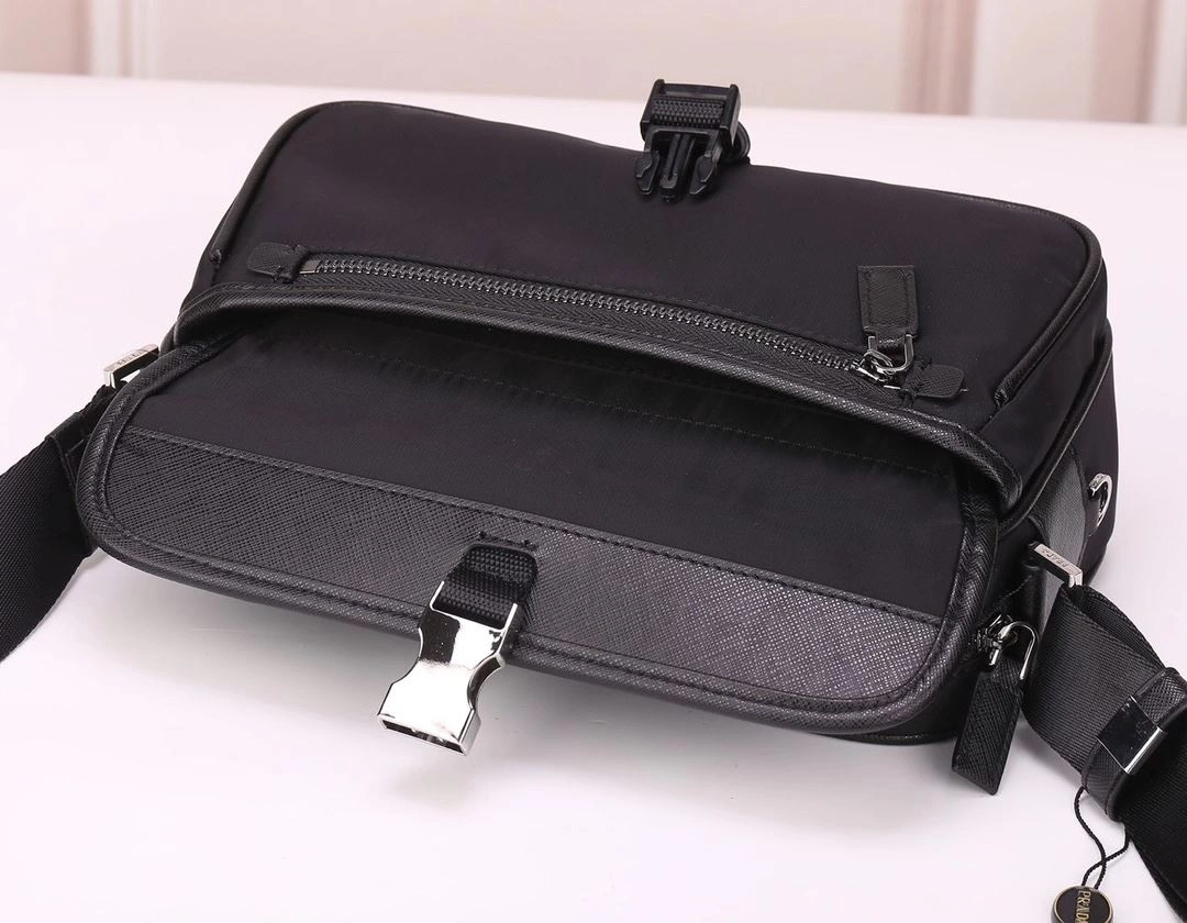 Mens Prada Satchel Bags FreshLook 90659