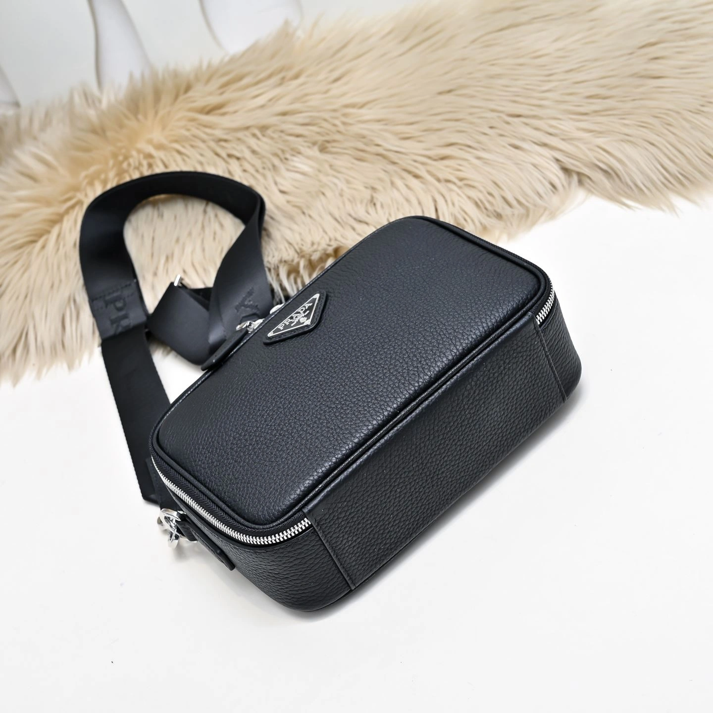 Chic Mens Prada Satchel Bags 90646