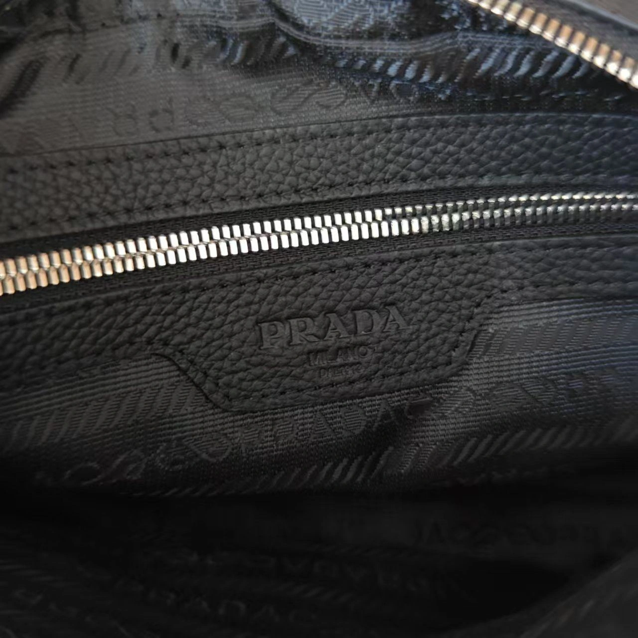 Stretchable Mens Prada Satchel Bags 92336