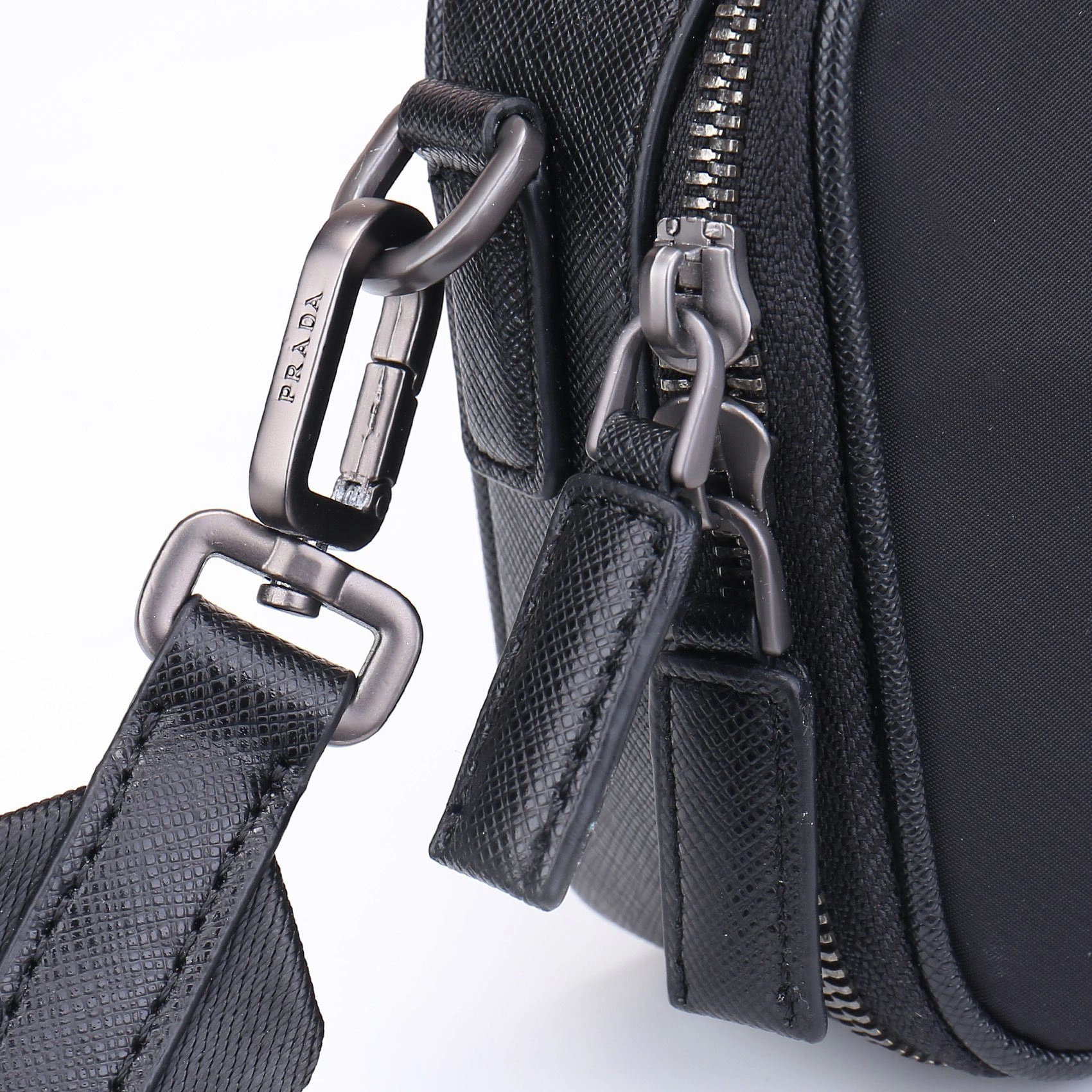 MultiPurpose Mens Prada Satchel Bags 92331