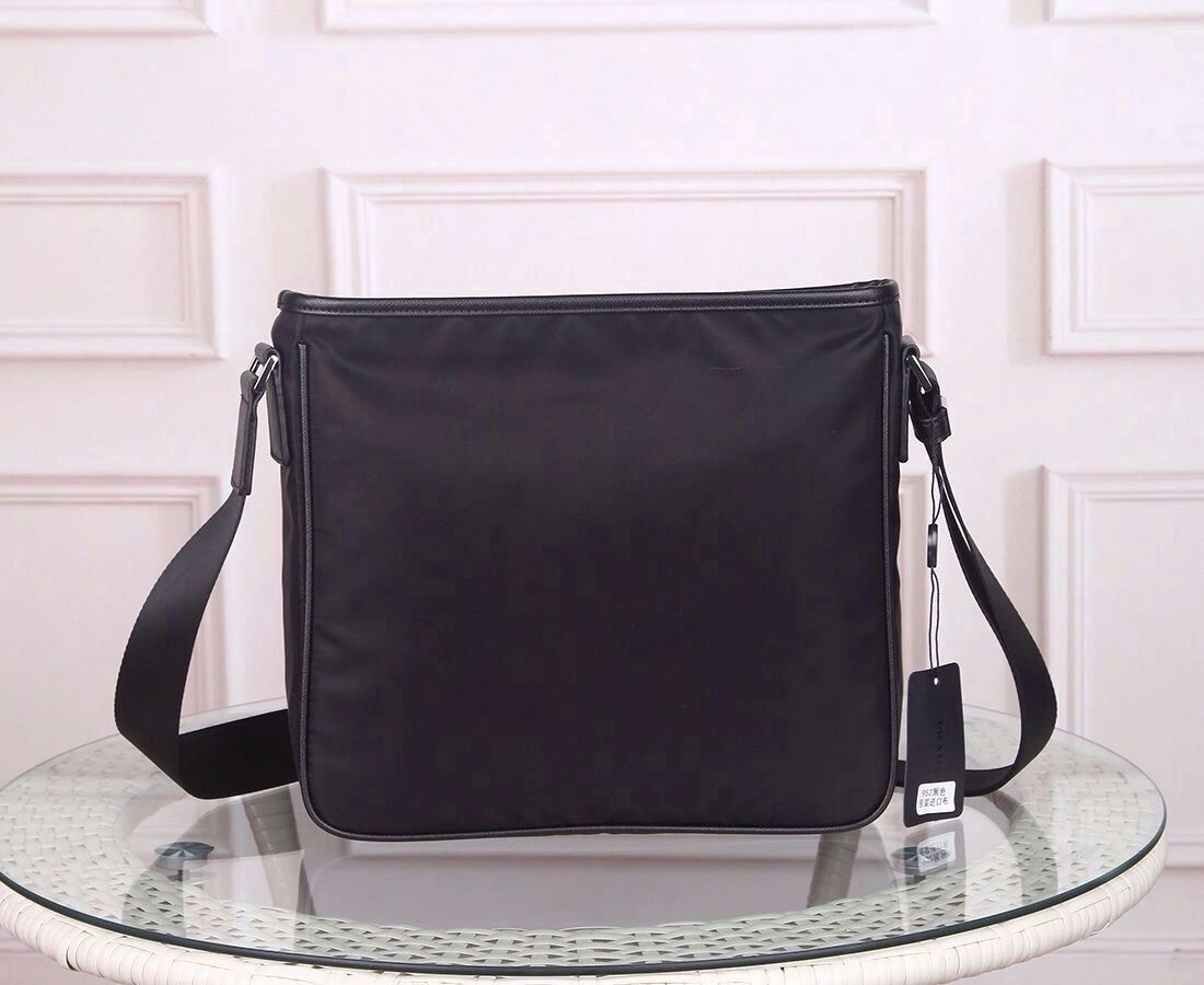 Mens Prada Satchel Bags Versatile 92363