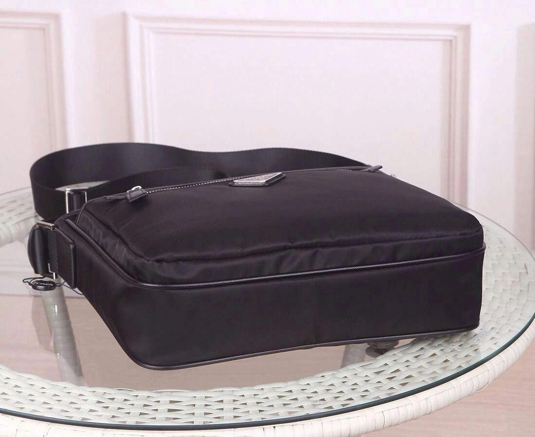 Mens Prada Satchel Bags Versatile 92363