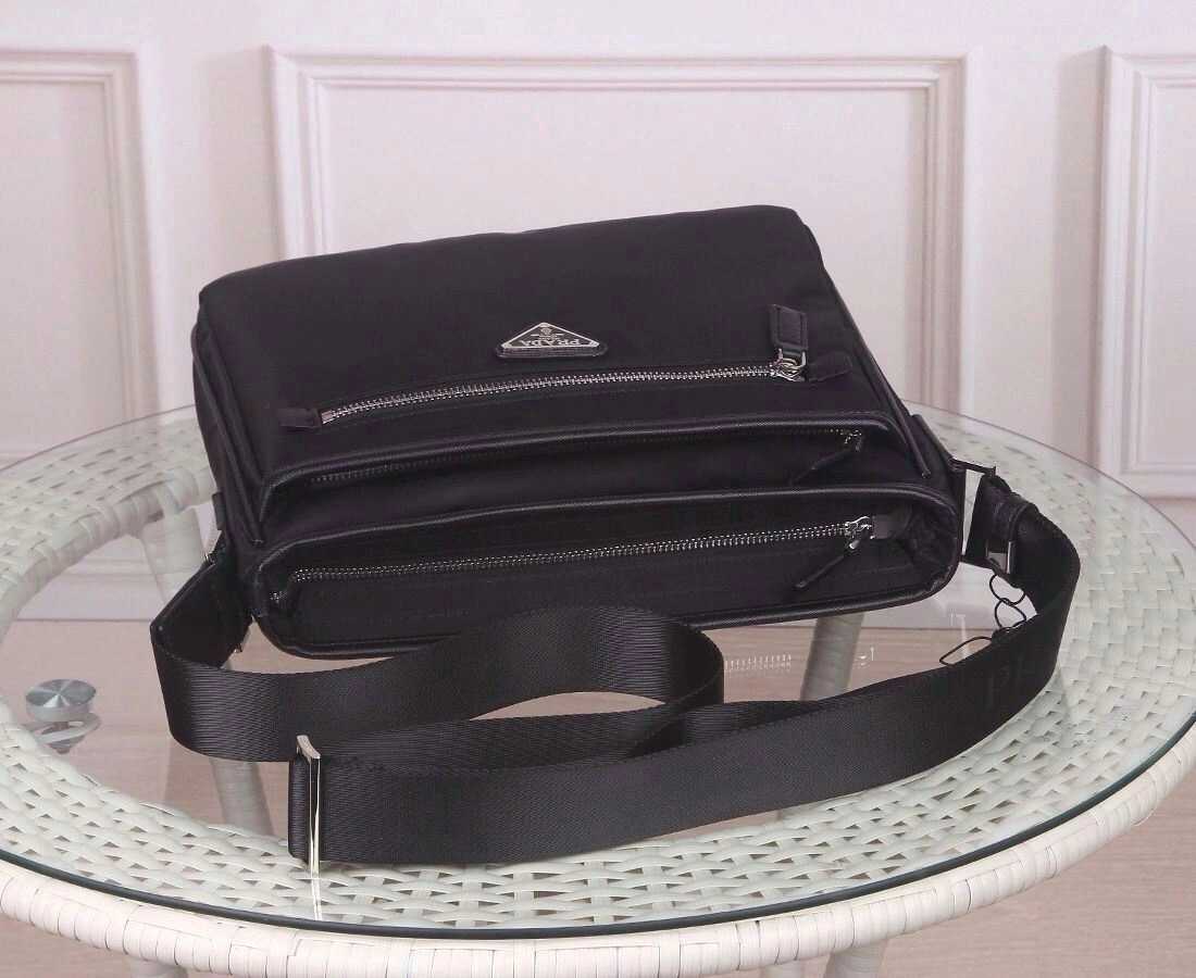 Mens Prada Satchel Bags Versatile 92363