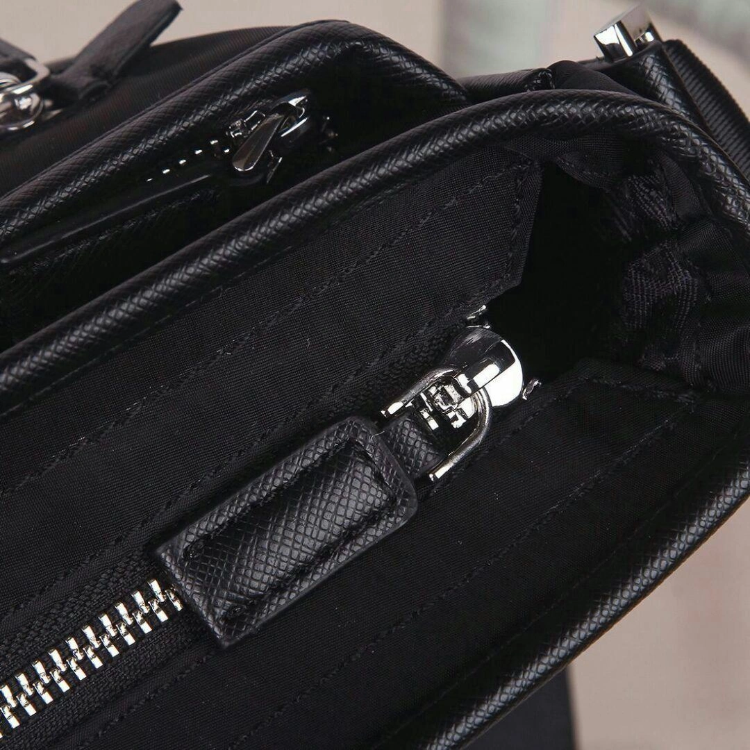 Mens Prada Satchel Bags Versatile 92363