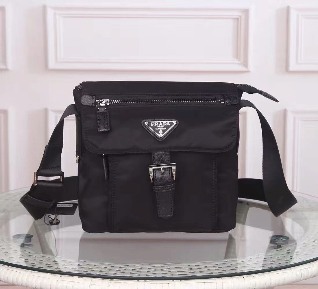 Resilient Mens Prada Satchel Bags 92365