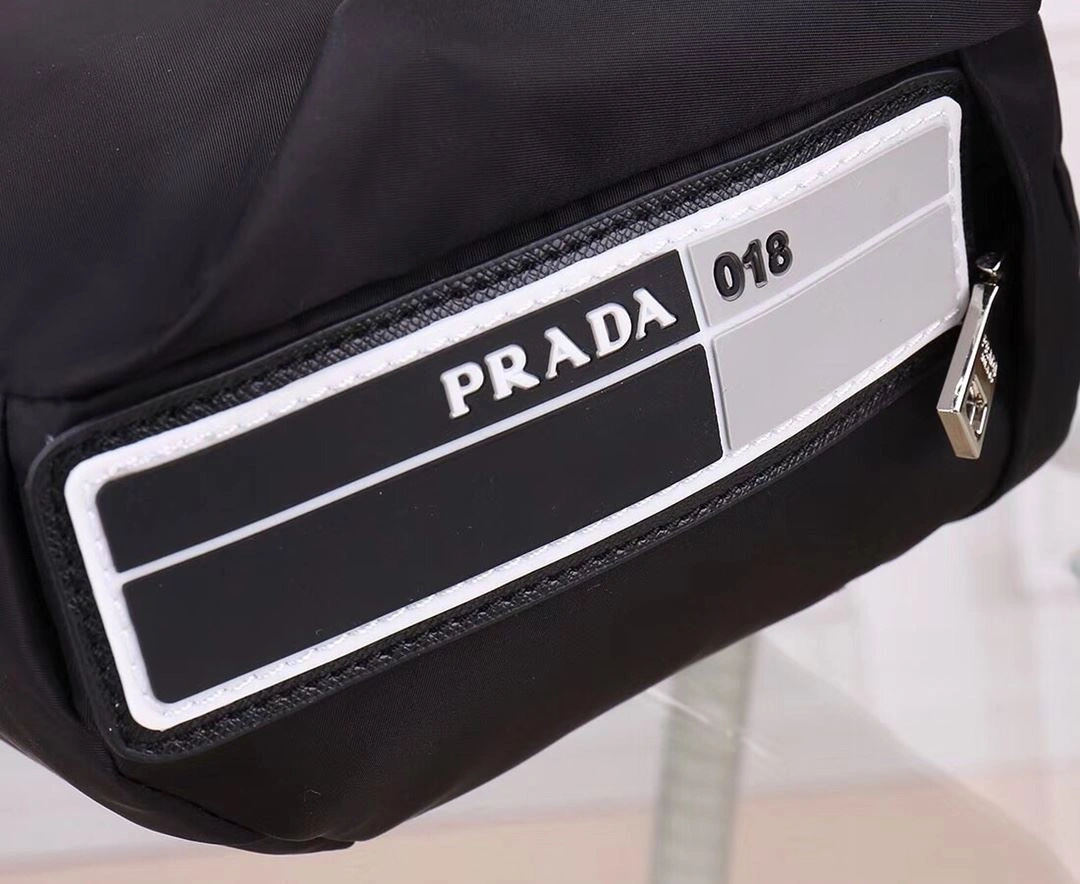SmoothTexture Mens Prada Waist Chest Packs 90637
