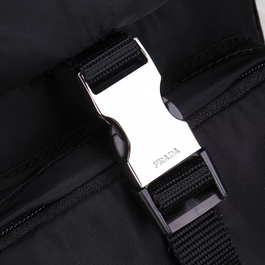 FastDry Mens Prada Waist Chest Packs 90630