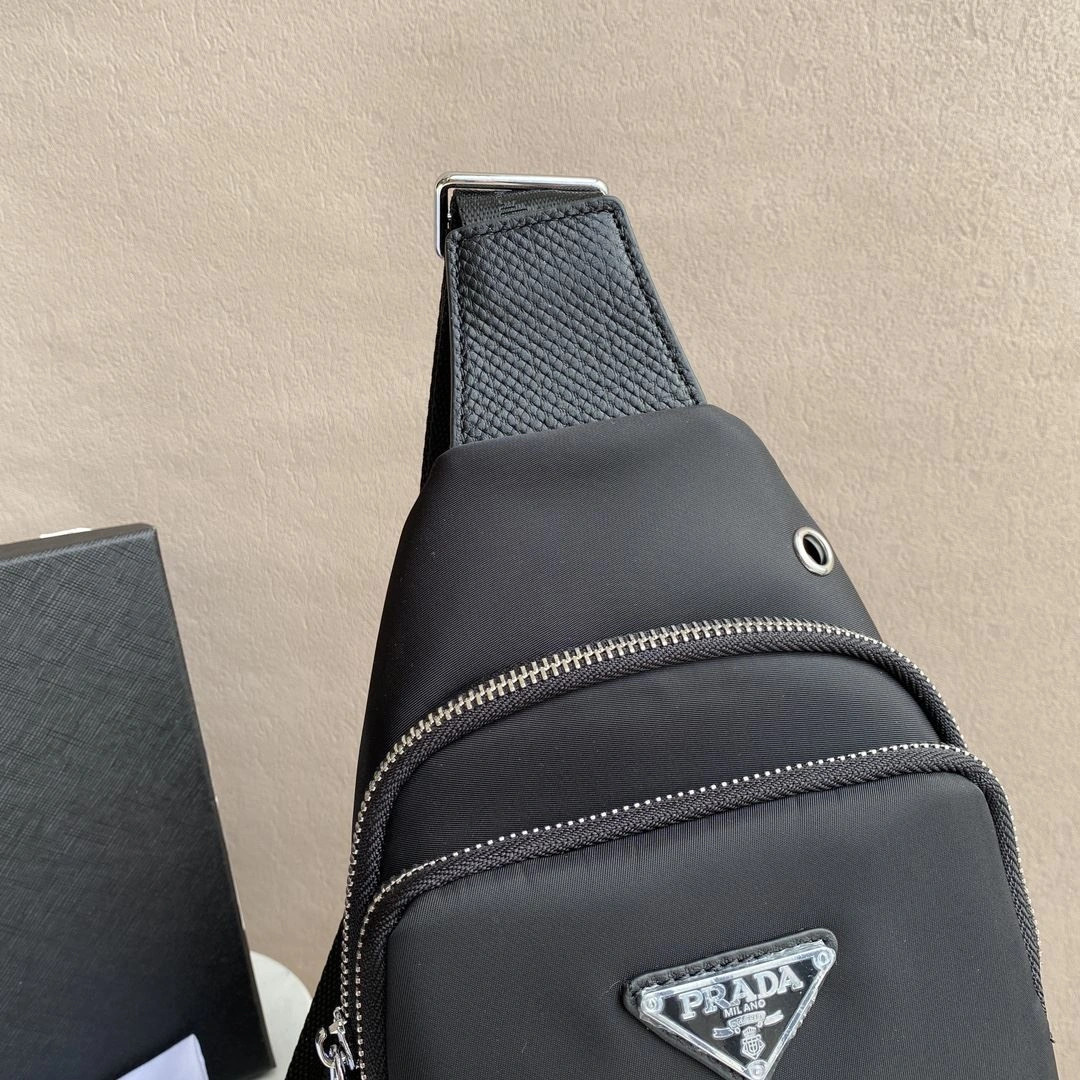 Mens Prada Waist Chest Packs Stylish 91586