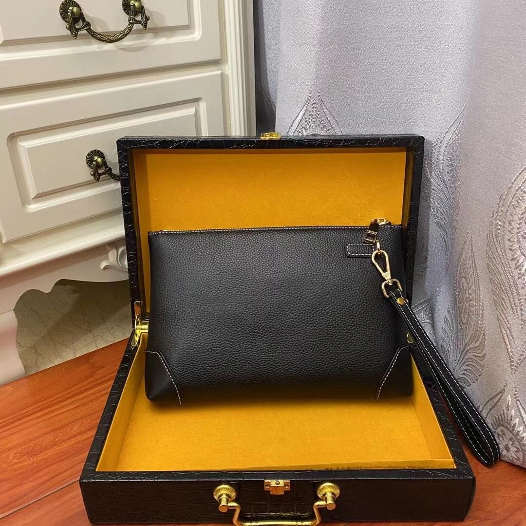 Mens Versace Clutch Bags Snug 92283