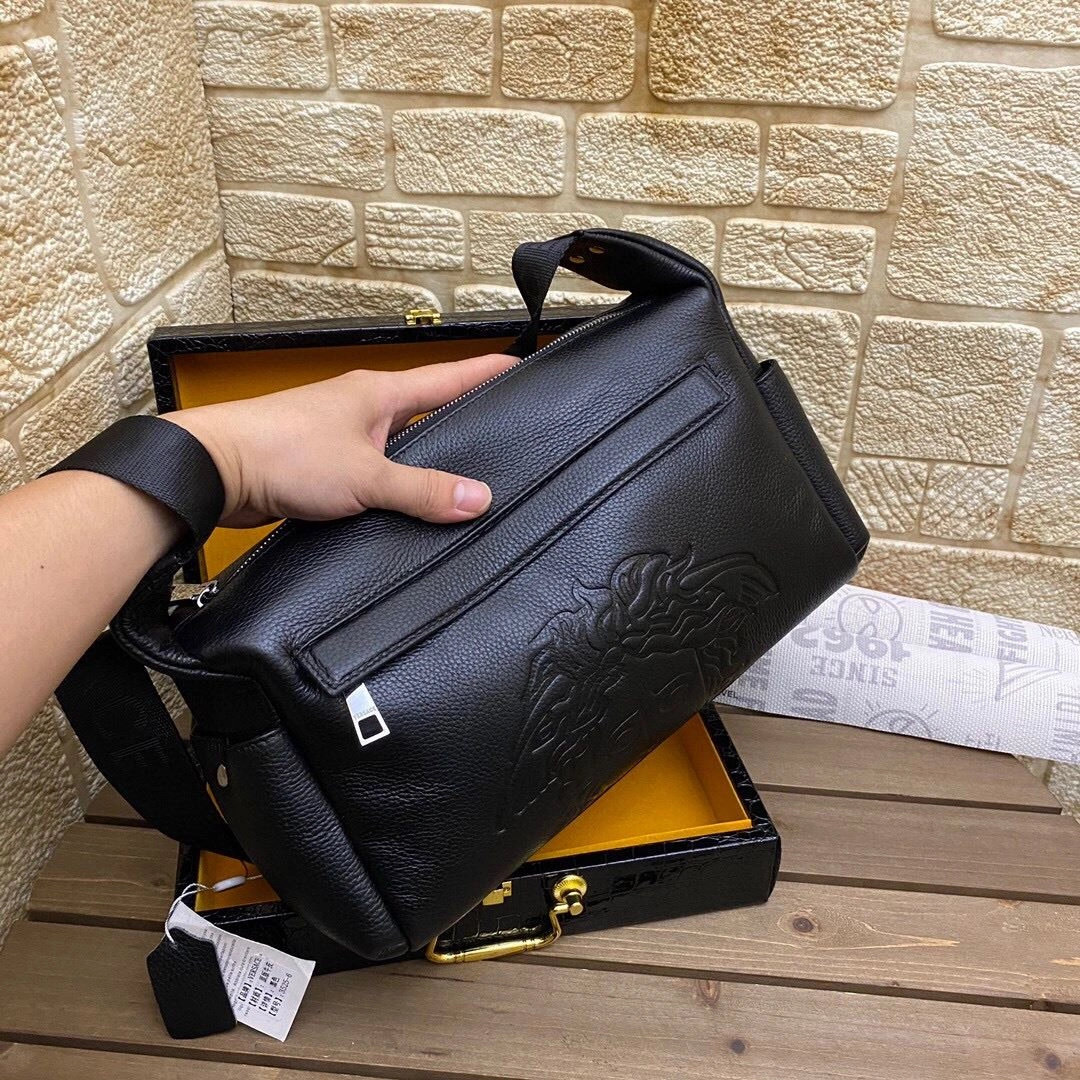 Stretchable Mens Versace Satchel Bags 92287