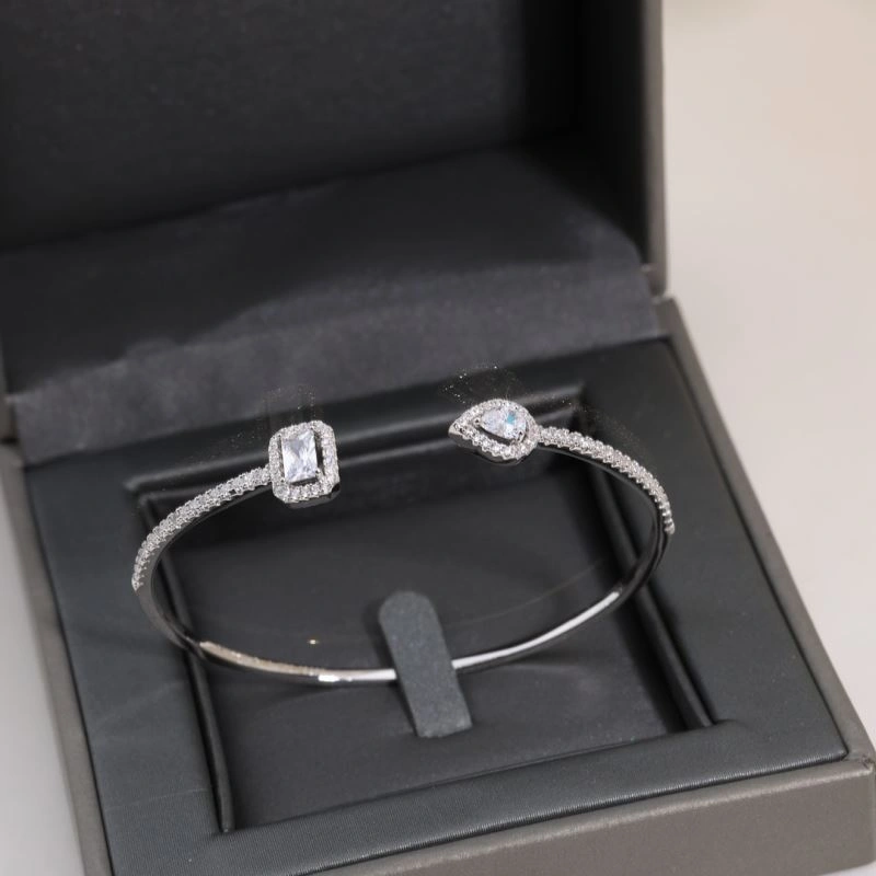 Messika Bracelets SmoothTexture 213914