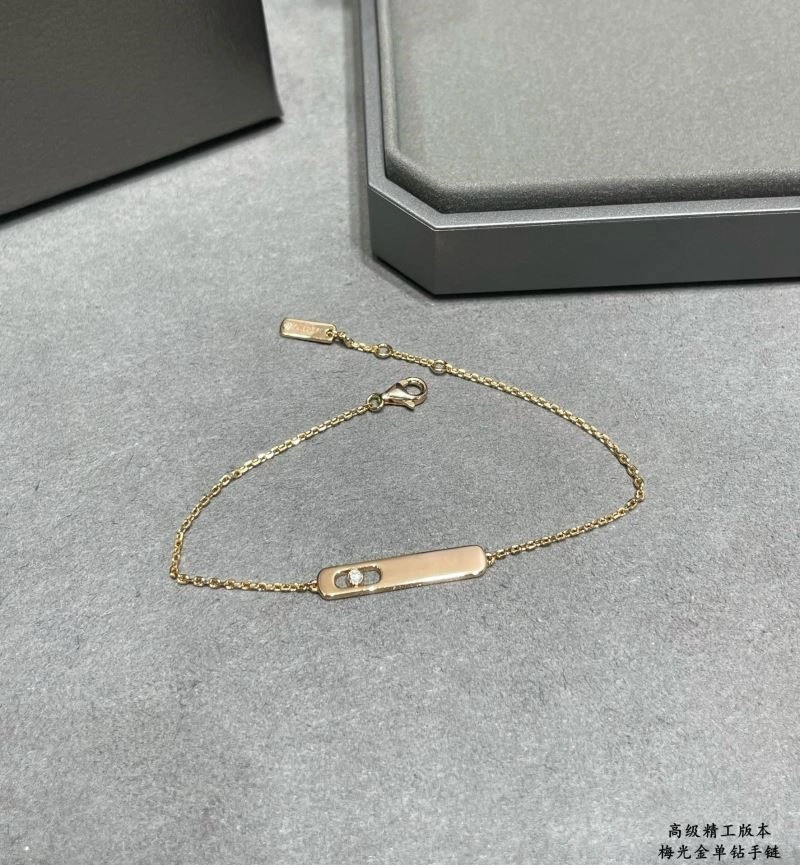 Lightweight Messika Bracelets 210587