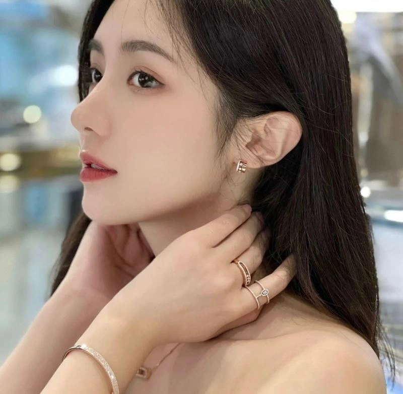 Attractive Messika Earrings 213888