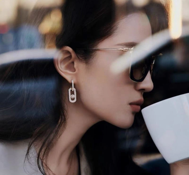 Lightweight Messika Earrings 213887