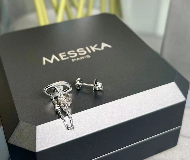 Messika Earrings Bold 210581