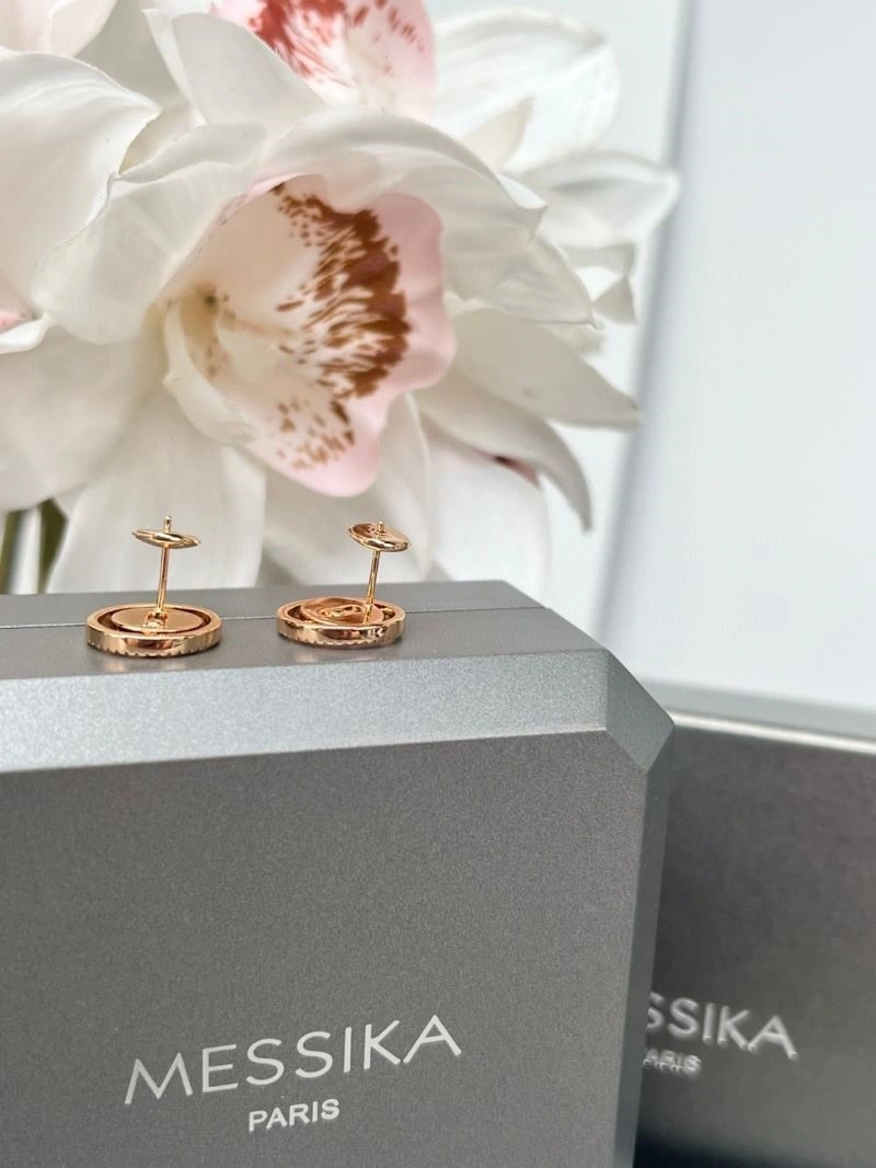 UrbanChic Messika Earrings 210576