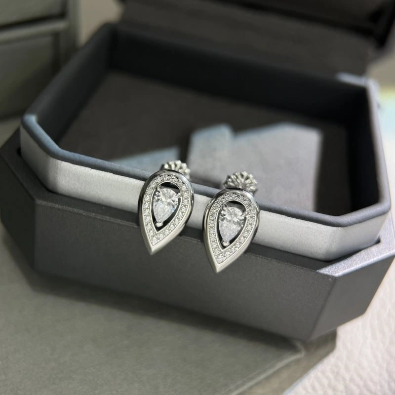 Messika Earrings Breathable 210555